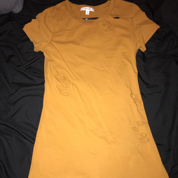 Goldish/ yellow distressed T-shirt dress - Picture 1 of 2